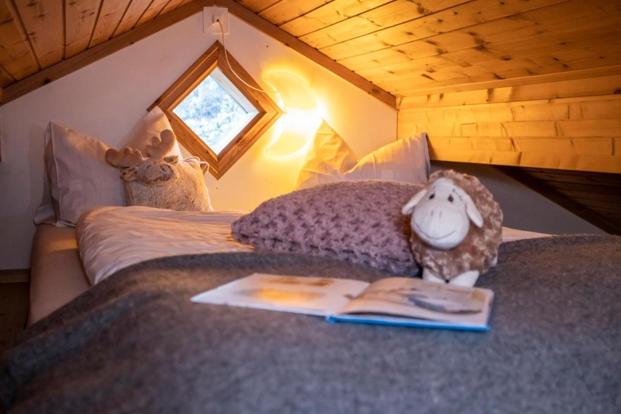 Skotteksgarden Cottages Ulricehamn Ngoại thất bức ảnh